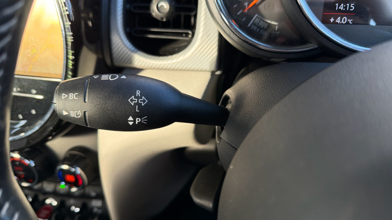 MINI Convertible 2.0 Cooper S Exclusive 2dr Auto [Comfort/Nav Pack] Petrol Convertible